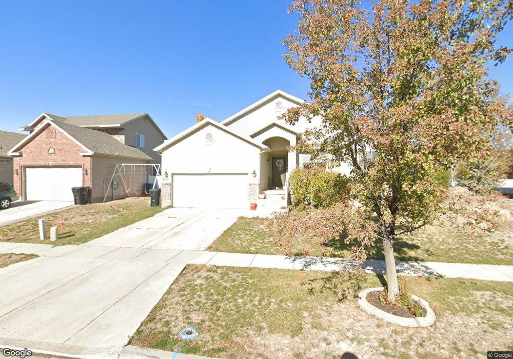 2424 Craig Ln, Syracuse, UT 84075 - photo 1