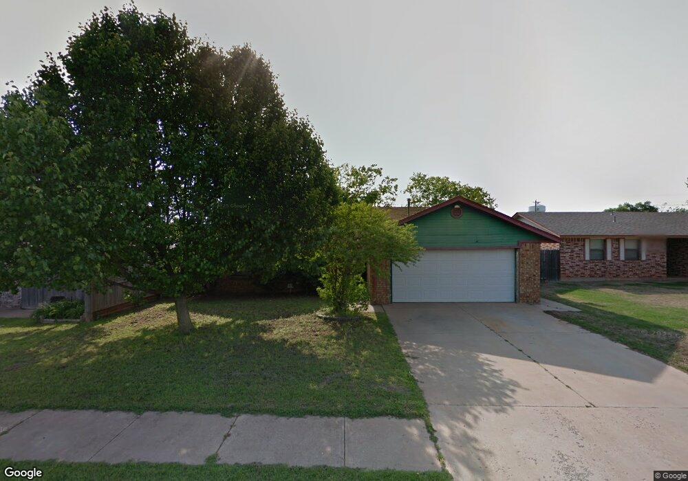 1105 Leafhurst Rd, Moore, OK 73160 - photo 1