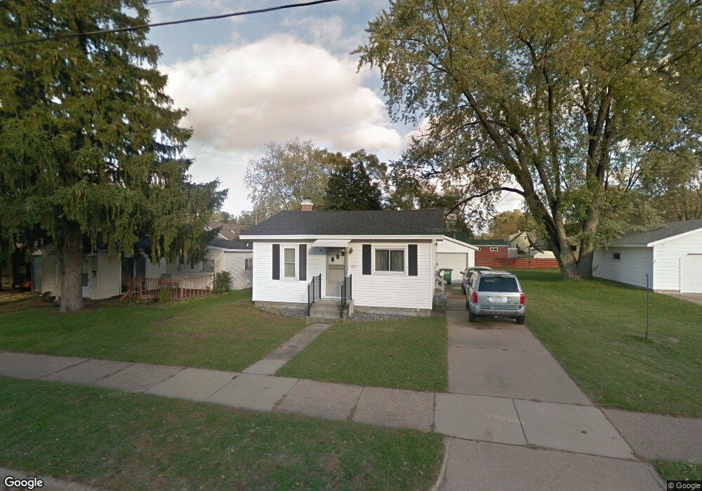 311 13th St S, Wisconsin Rapids, WI 54494 - photo 1