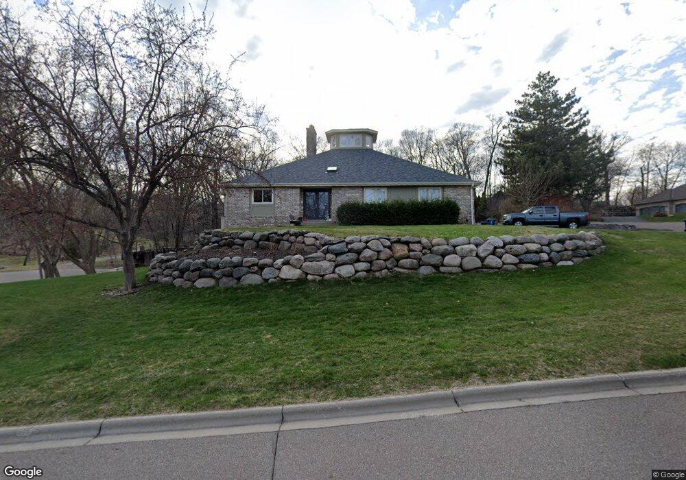 18441 Beaverwood Rd, Minnetonka, MN 55345 - photo 1