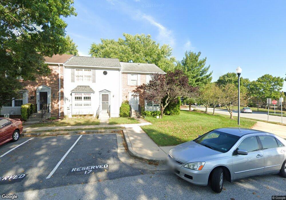 9400 Riverbrink Ct, Laurel, MD 20723 - photo 1