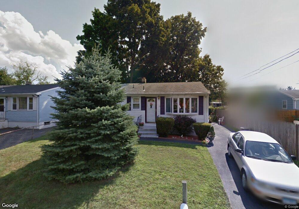 15 Roy St, West Haven, CT 06516 - photo 1