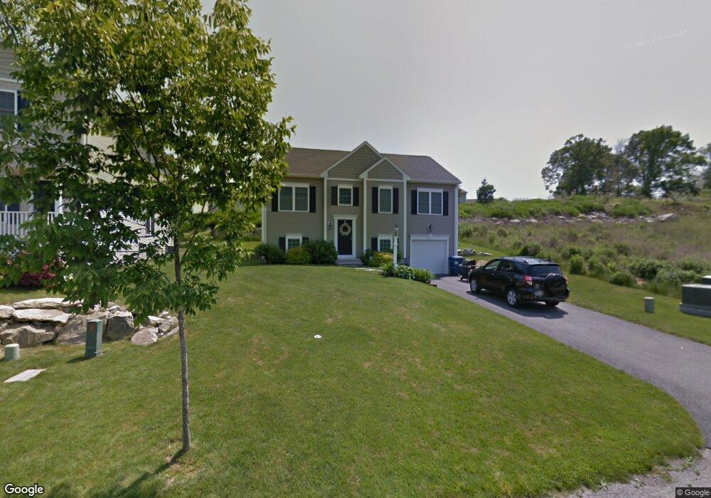 4 Tailwinds Ln, Westerly, RI 02891 - photo 1