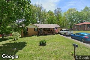 227 Grandview Dr, Red Boiling Springs, TN 37150