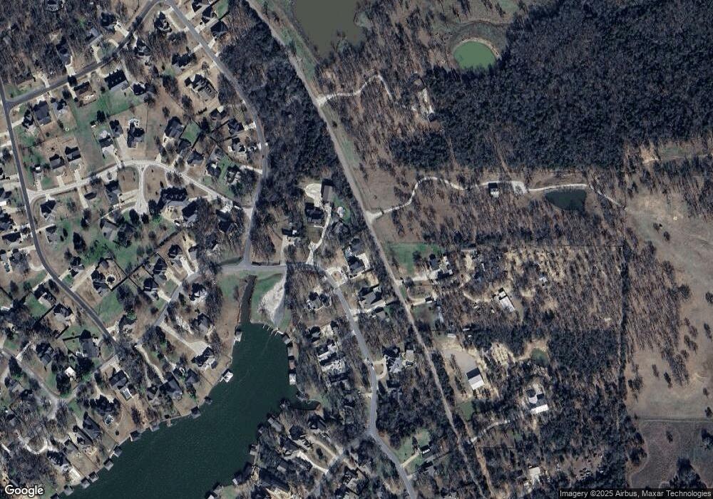 819 Kiowa Dr E, Gainesville, TX 76240 - photo 1