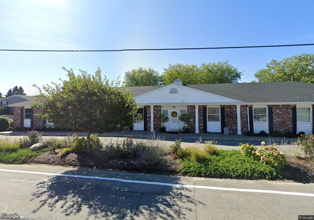 1100 Aquidneck Ave, Middletown, RI 02842 - photo 1