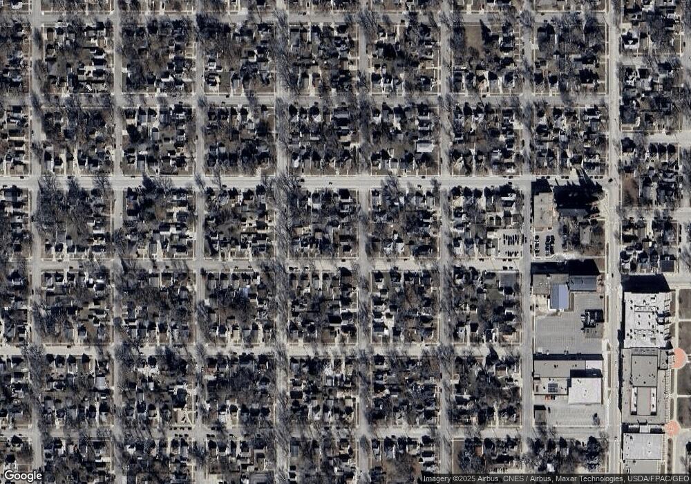 403 7th St NW, Austin, MN 55912 - photo 1