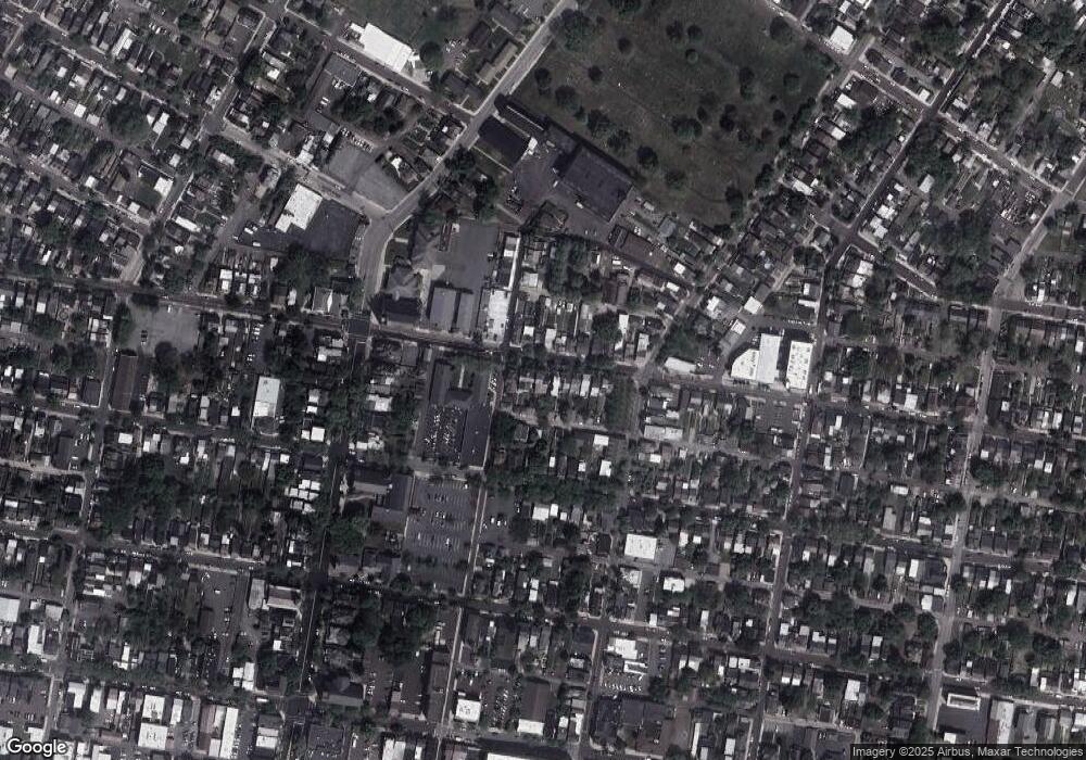 244 Beech St, Pottstown, PA 19464 - photo 1