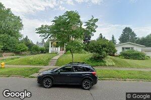 2132 E 1st St, Duluth, MN 55812