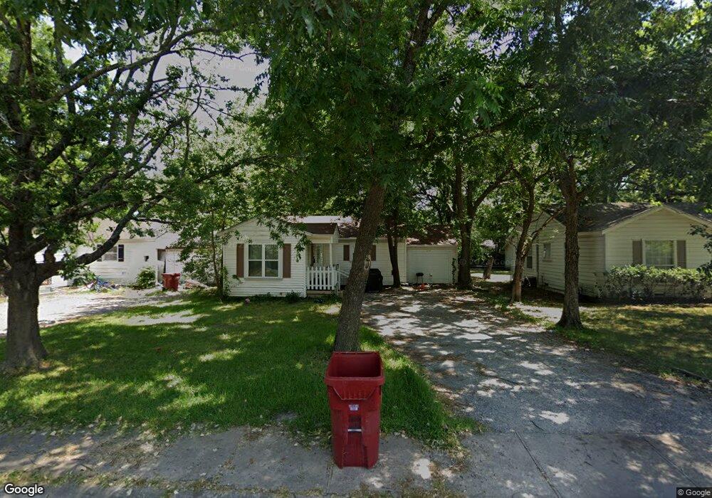 224 Graham Ave, Bonham, TX 75418 - photo 1