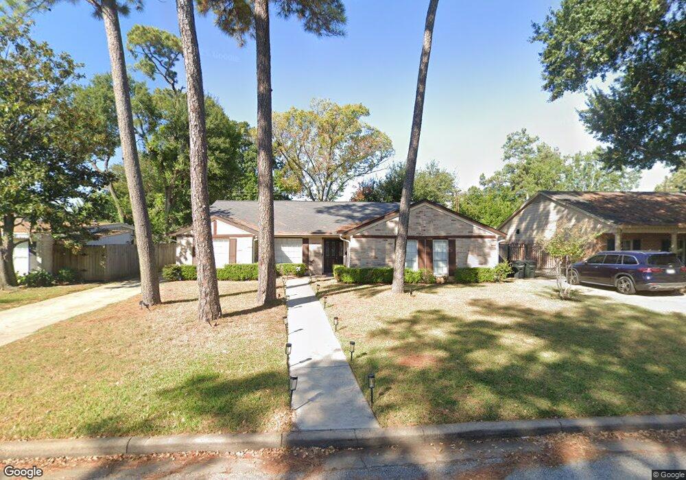 919 Wycliffe Dr, Houston, TX 77079 - photo 1