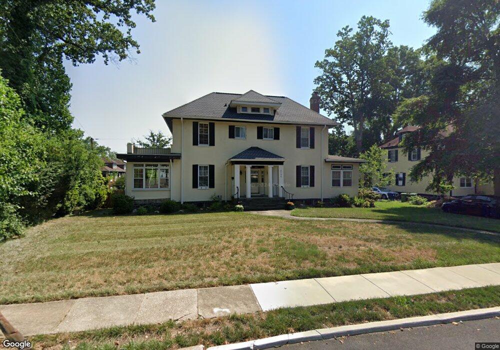 2709 Lawina Rd, Baltimore, MD 21216 - photo 1