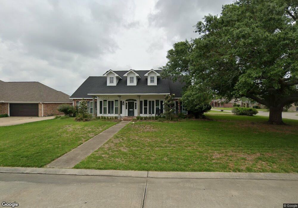2404 Cassie Ln, Lake Charles, LA 70605 - photo 1
