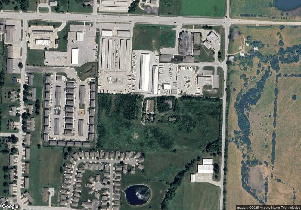 700 E Walnut St, Raymore, MO 64083 - photo 1