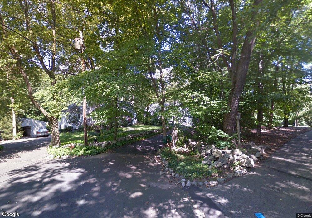 39 Barton Ln, Cos Cob, CT 06807 - photo 1