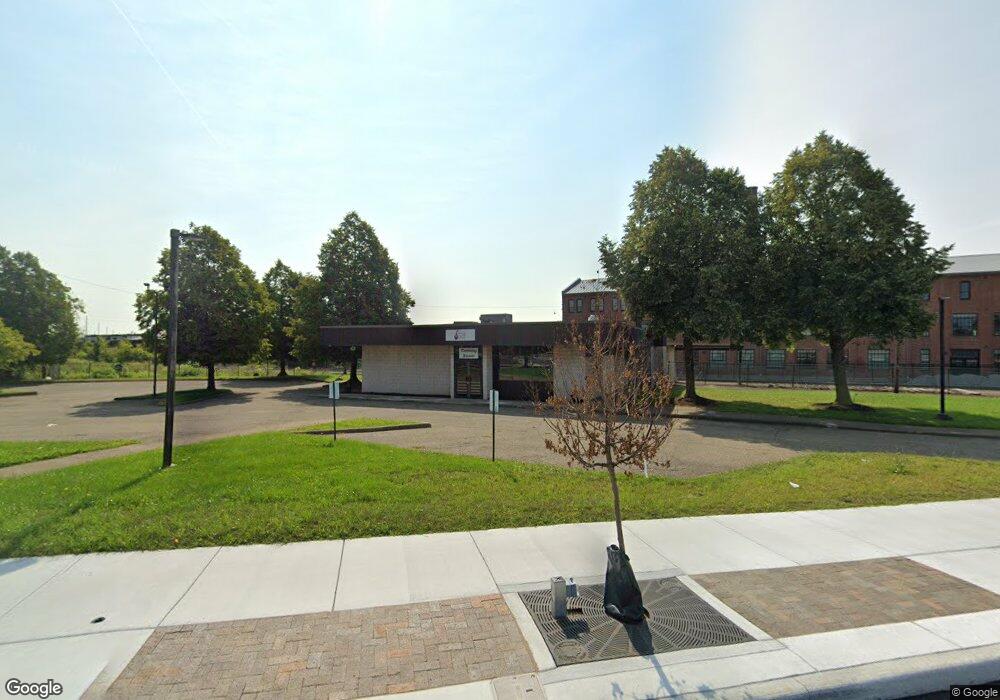 846 Market Ave S, Canton, OH 44702 - photo 1