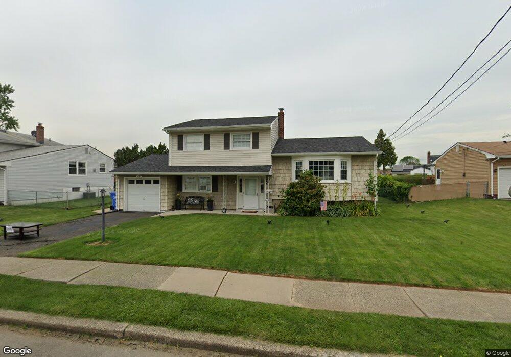 27 Gaffney Way, Port Reading, NJ 07064 - photo 1