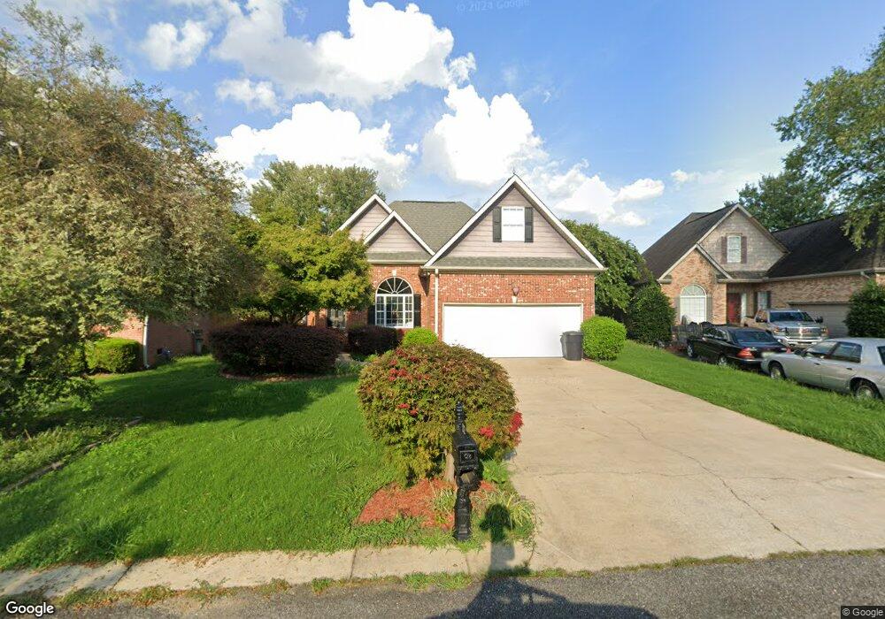 322 Lakepoint Dr, Gadsden, AL 35901 - photo 1