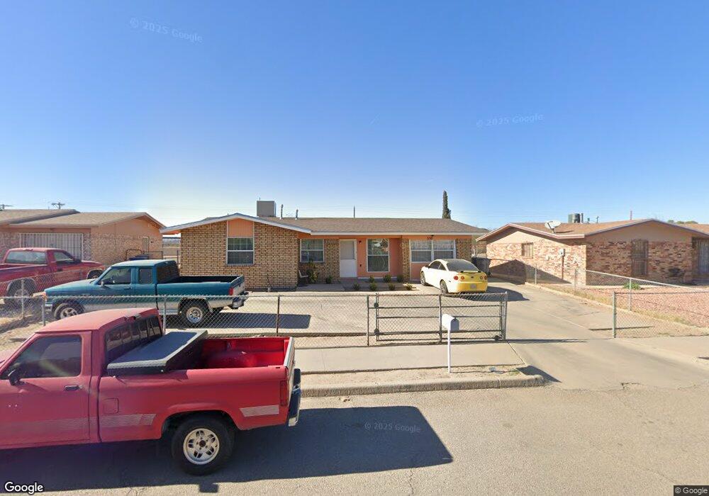 550 Riverview Cir, El Paso, TX 79915 - photo 1