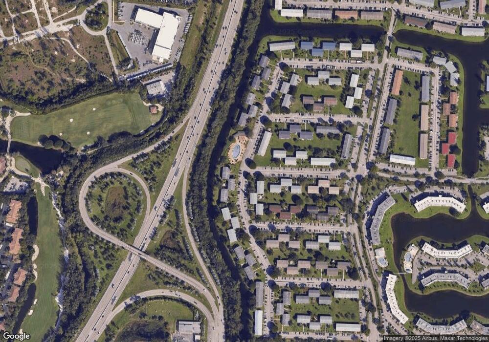 146 Camden Dr unit G, West Palm Beach, FL 33417 - photo 1