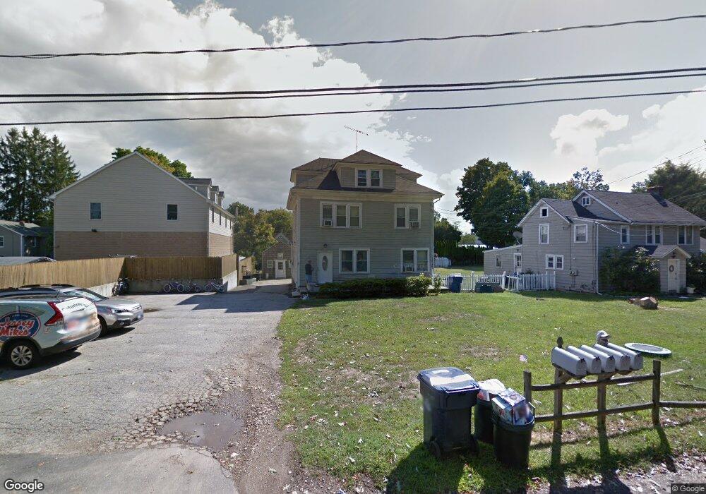 5 Hiawatha Ln unit 2NDFL, Westport, CT 06880 - photo 1