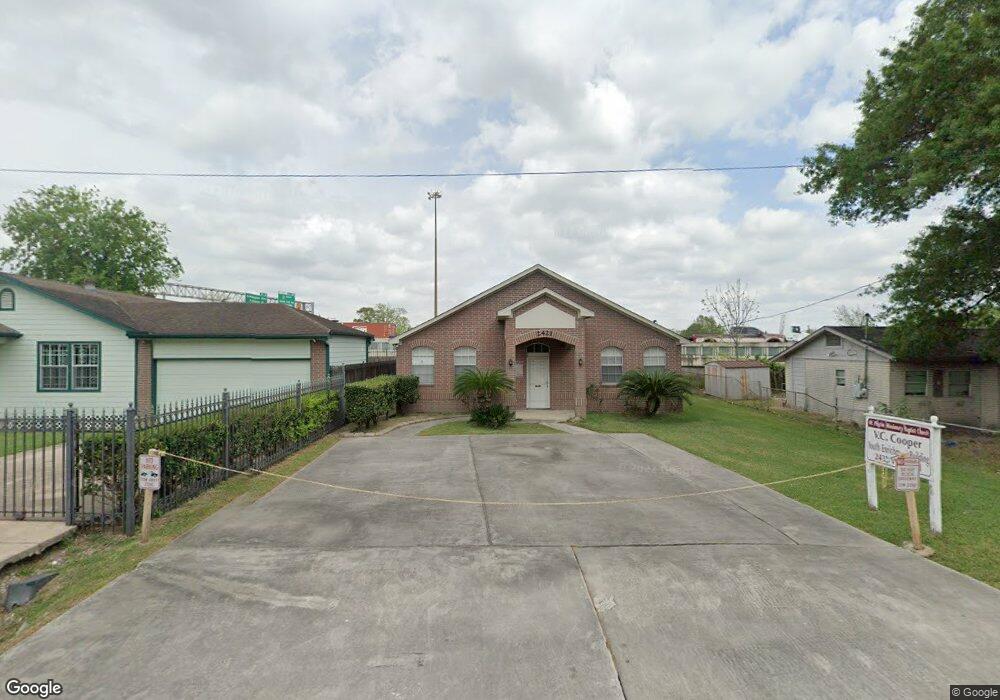 2421 Woodard St, Houston, TX 77026 - photo 1