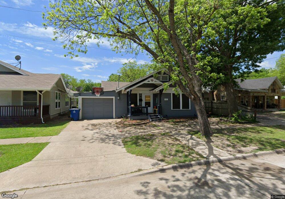 805 N Mckinney St, Ennis, TX 75119 - photo 1