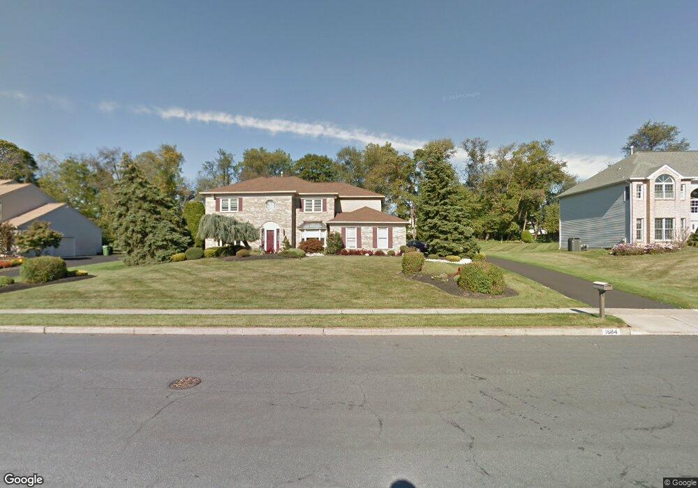 1684 Pembrook Rd, Ambler, PA 19002 - photo 1