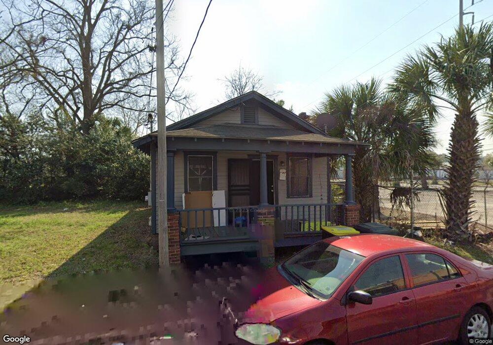 311 W 45th St, Savannah, GA 31405 - photo 1