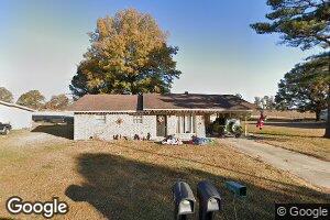 821 E 7th St, Rector, AR 72461