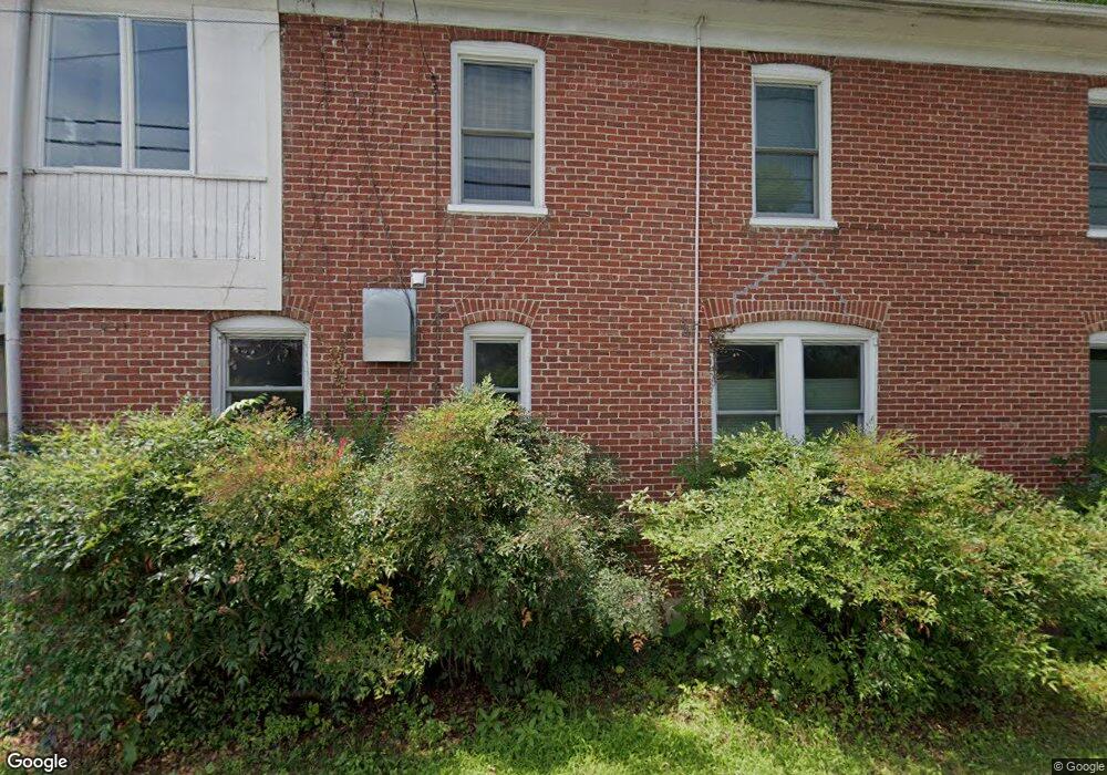 978 Locust Ave, Charlottesville, VA 22901 - photo 1