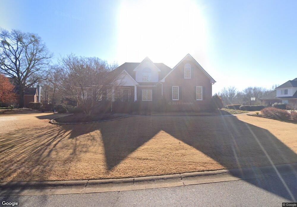 1031 Oaklake Cir, Watkinsville, GA 30677 - photo 1