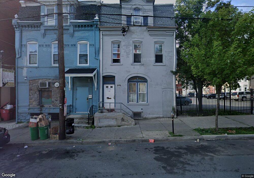 714 W Turner St, Allentown, PA 18102 - photo 1
