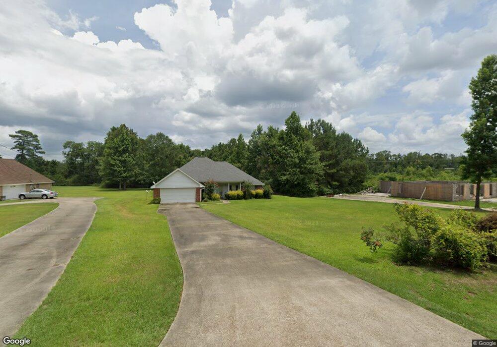 1154 Johnny Forrest Dr, McComb, MS 39648 - photo 1