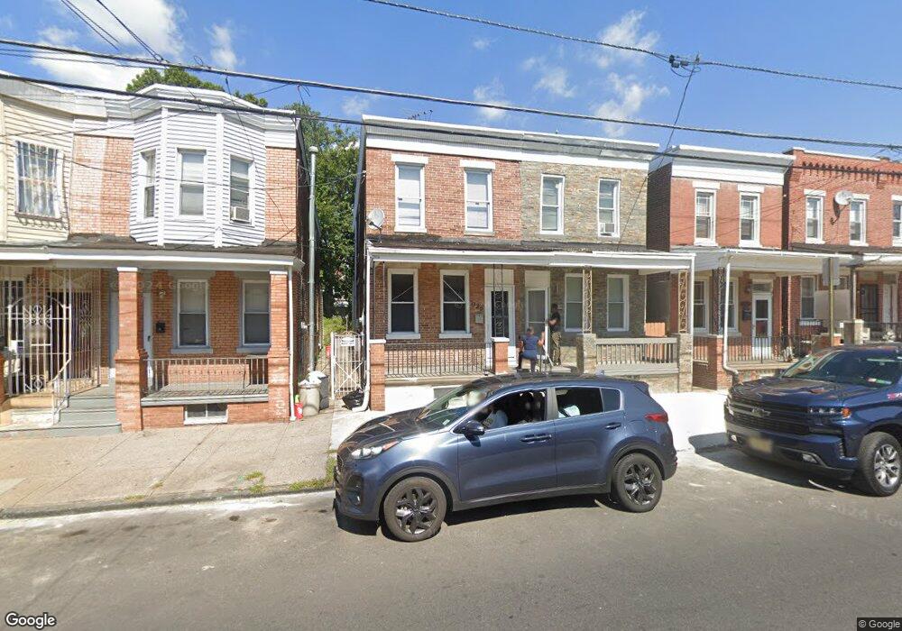 925 Atlantic Ave, Camden, NJ 08104 - photo 1