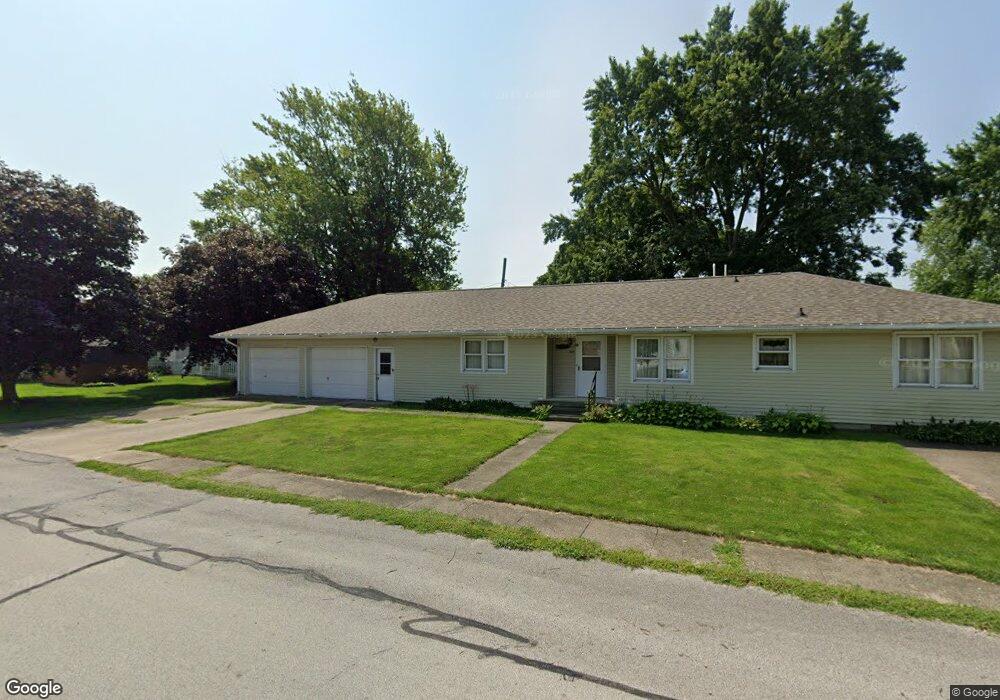 304 E Elm St, Fowler, IN 47944 - photo 1