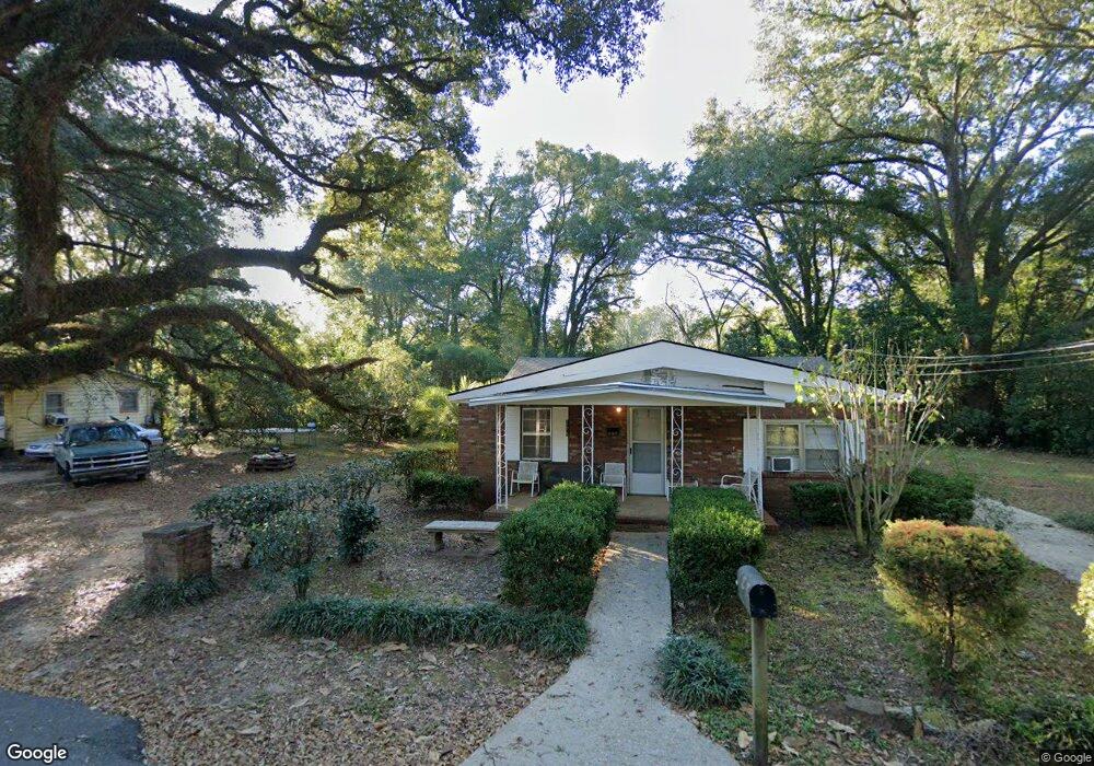 208 Columbia St, Bainbridge, GA 39819 - photo 1