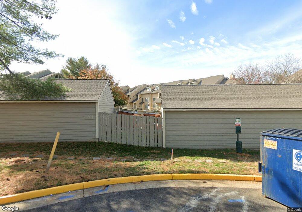 11254 Harbor Ct, Reston, VA 20191 - photo 1