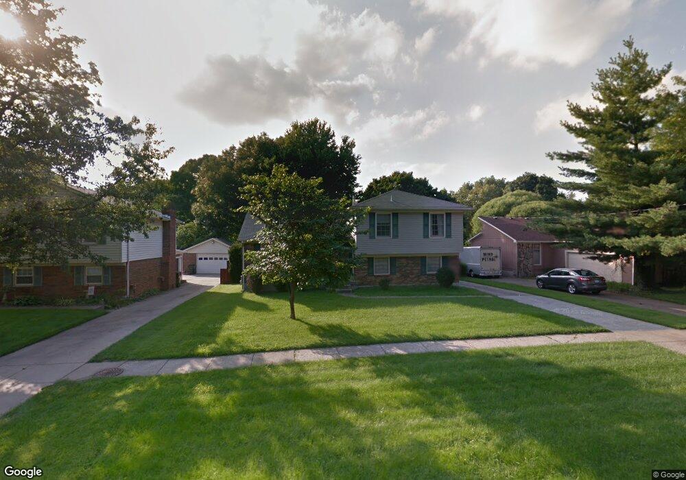 3000 Thomas Ln, Louisville, KY 40299 - photo 1