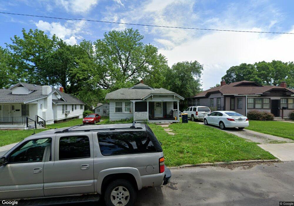 7147 S Benton Ave, Kansas City, MO 64132 - photo 1