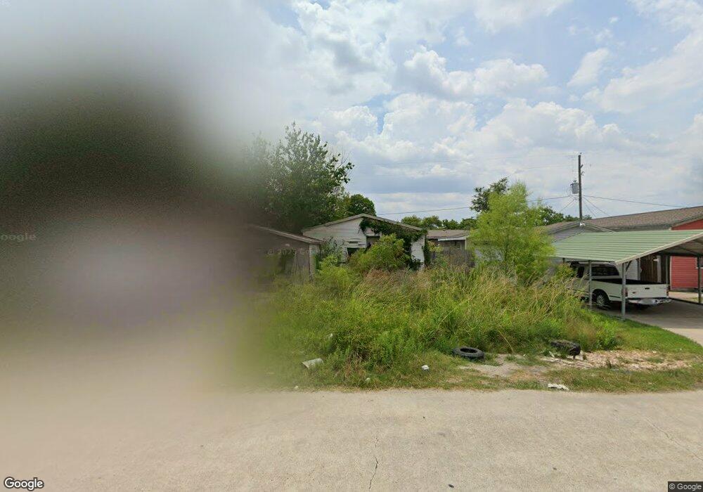 10615 Cordoba Dr, Houston, TX 77088 - photo 1