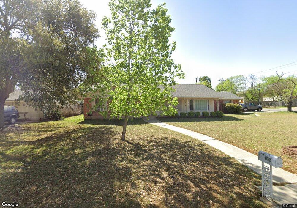 102 Oakridge Dr, San Marcos, TX 78666 - photo 1