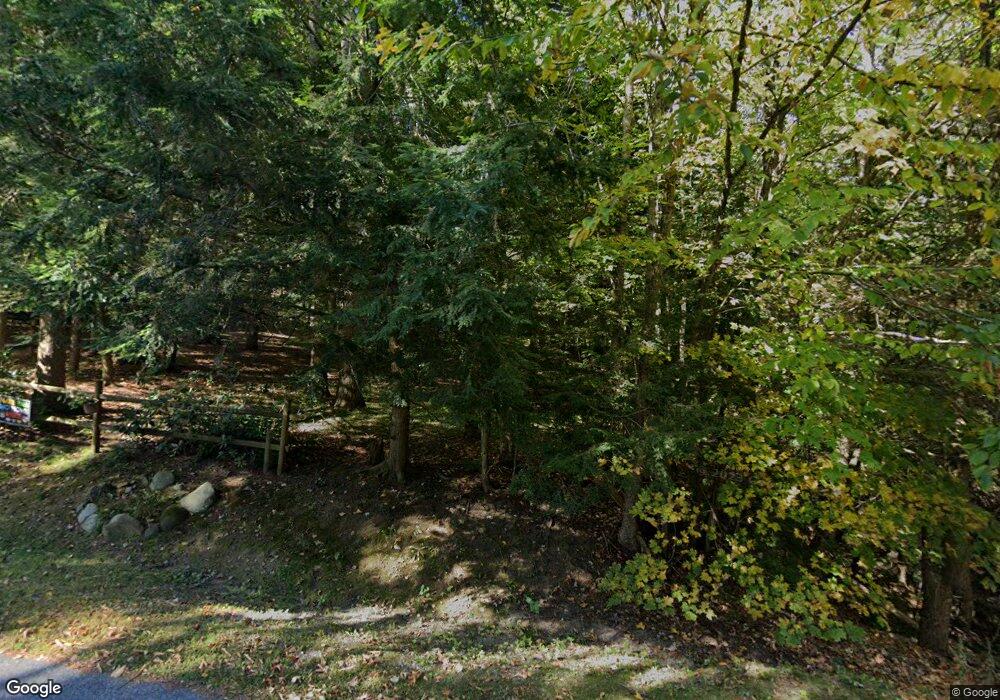 32 Westall Dr, Richmond, VT 05477 - photo 1