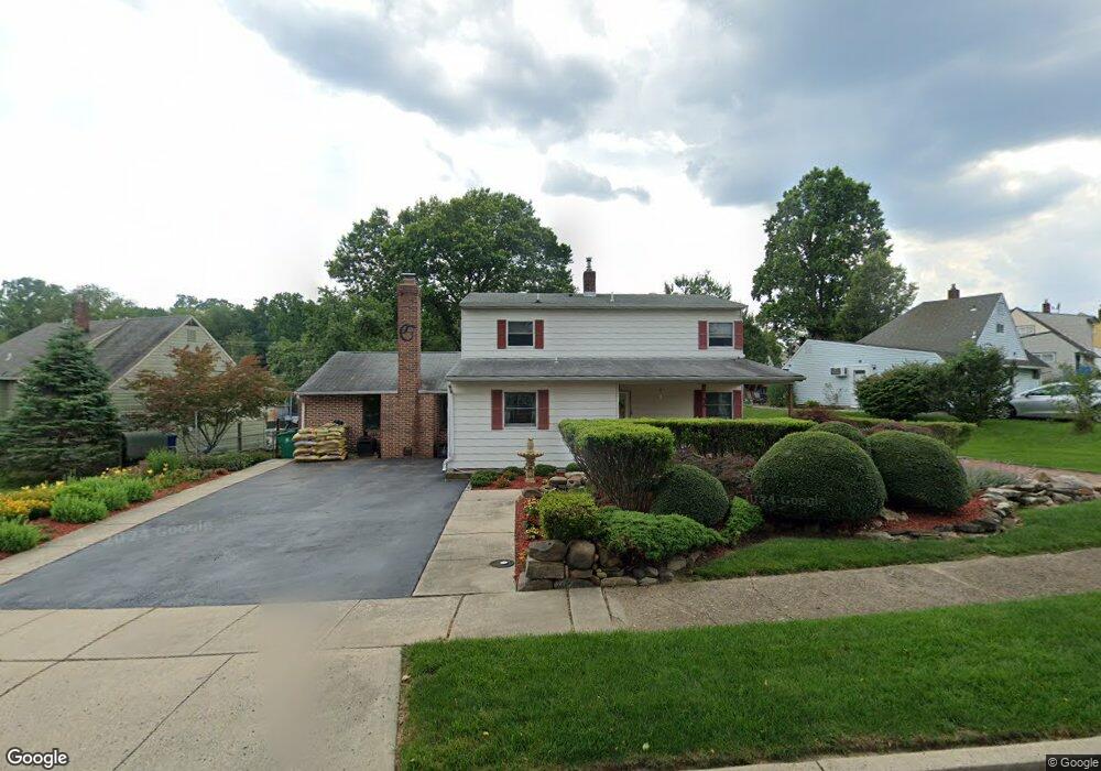 36 Appletree Dr, Levittown, PA 19055 - photo 1