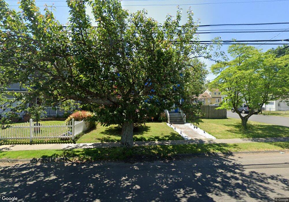 371 Birdseye St, Stratford, CT 06615 - photo 1