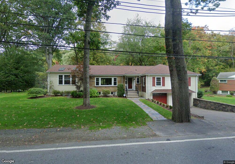 380 Quinobequin Rd, Waban, MA 02468 - photo 1