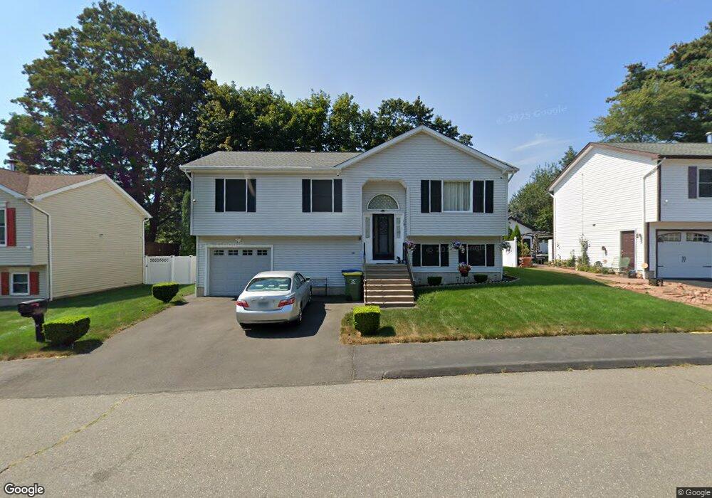 19 Laurie Place, Waterbury, CT 06704 - photo 1