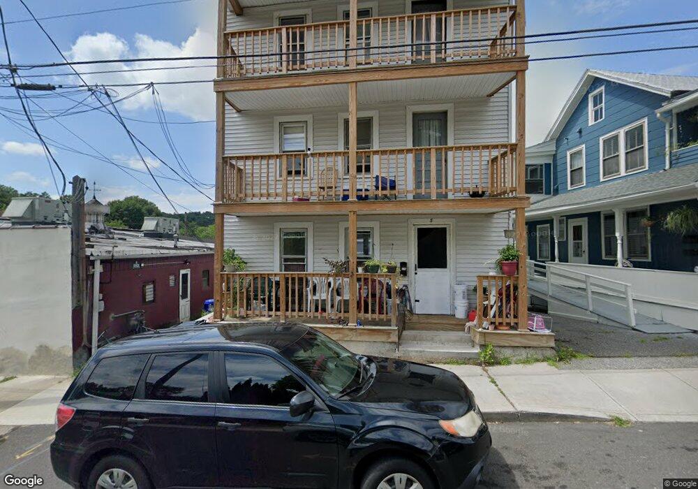 5 Chestnut St, Winsted, CT 06098 - photo 1