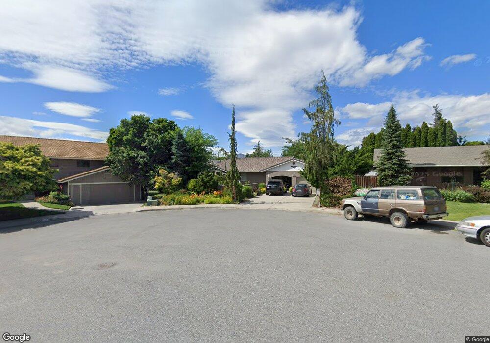 1025 N Fairview Place, East Wenatchee, WA 98802 - photo 1