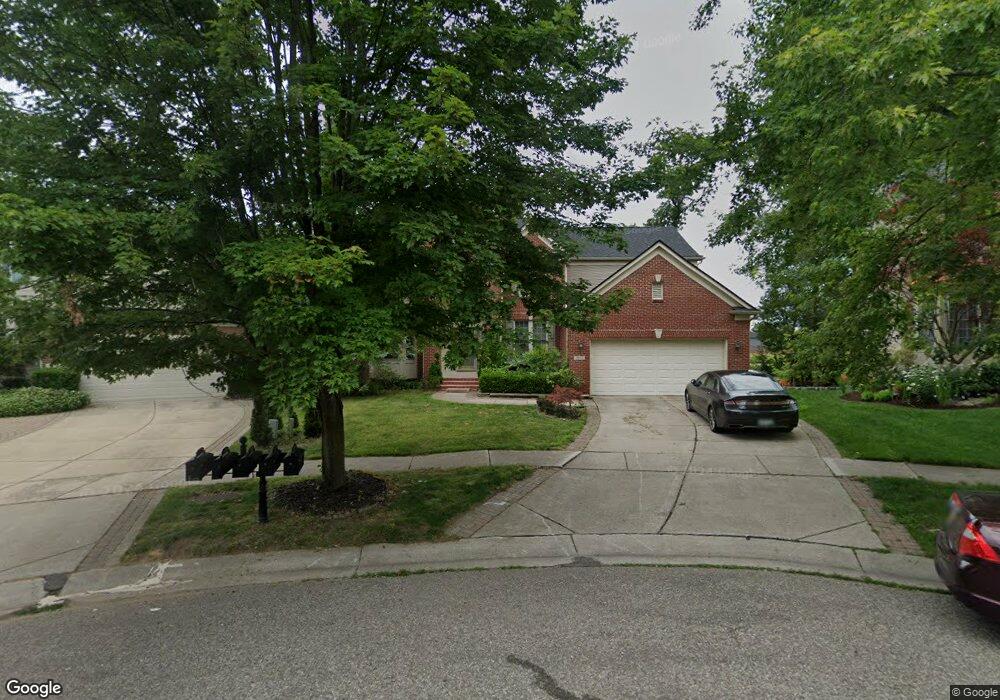 7682 Windgate Cir unit 24, West Bloomfield, MI 48323 - photo 1